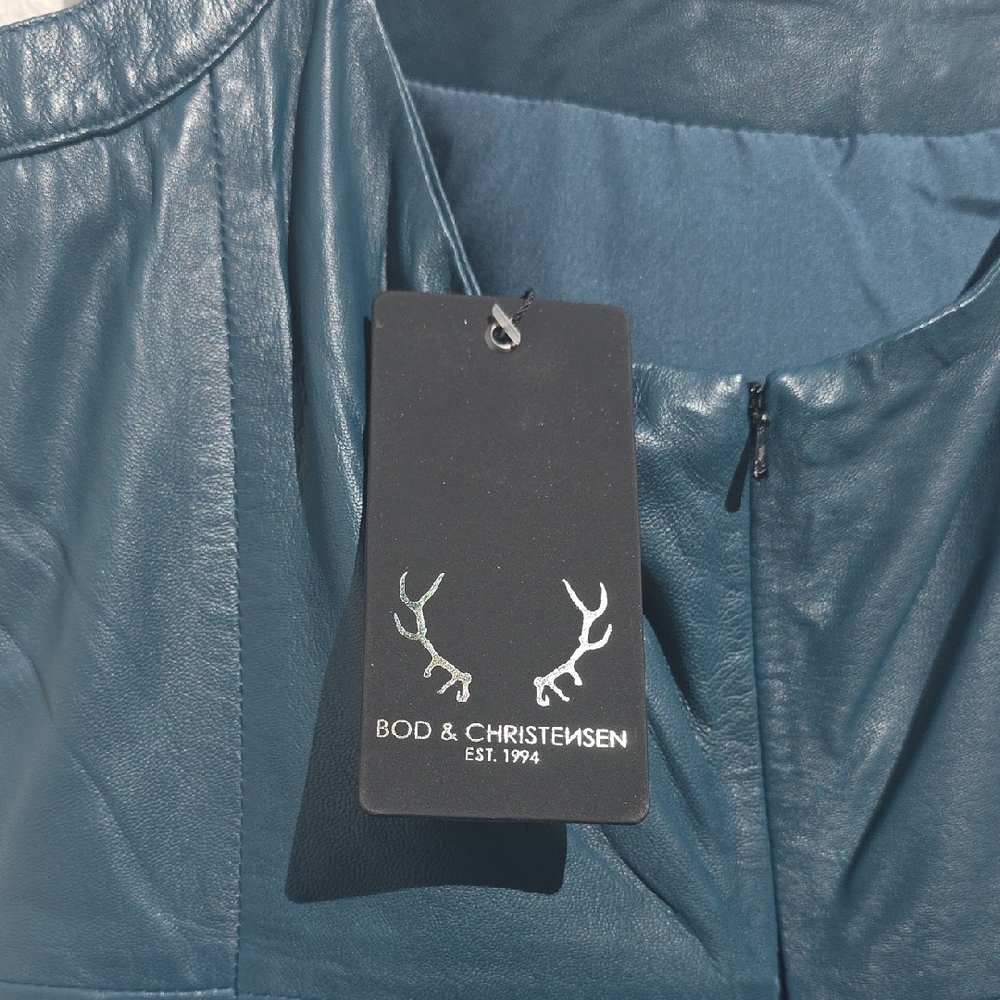 Bod & Christensen Elegant Teal Midi Dress - Picture 4 of 8